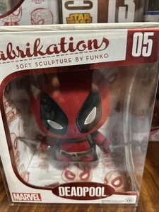 Funko Fabrikations Marvel Deadpool #05 Soft Scultpure Red new in the box - Picture 1 of 4