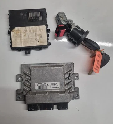 K81 KIT DE DEMARRAGE RENAULT TWINGO 2 PHASE 1 1.2i SIEMENS SIM32 BCM X44-L2 ESS - Immagine 1 di 3