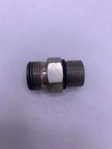 OFS6400-8-8 (5 pk) 1/2" Male Flat Face O-Ring X 1/2" Male O-Ring Boss Adapter - Picture 1 of 3