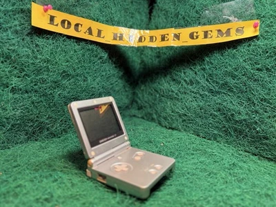 NINTENDO AGS-001 GAME BOY Advance SP PLATINUM GBA  Foto 1 de 4