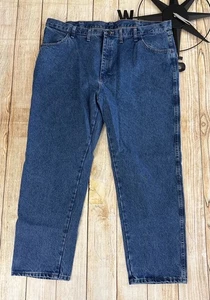 Wrangler Rustler Herren Relaxed Fit Jeans Größe 44x29 Dark Stonewash - Bild 1 von 8