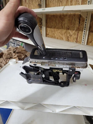 Chevrolet Traverse LS 2009-2012 transmisión cambio de piso palanca de cambios Foto 1 de 4