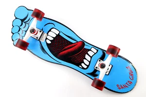 Santa Cruz Skateboard Screaming Foot Cruzer OJ III Wheels 32in x W9.4 in - Imagen 1 de 15