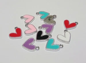10pz misti ciondoli charms cuore in metallo smaltato colore platino 14X13mm - Foto 1 di 1