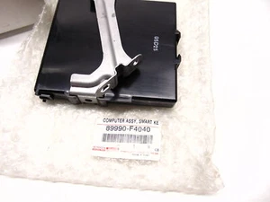 New Genuine Toyota CHR Keyless Entry Smart Key Control Module ECU 89990-F4040 - Picture 1 of 3