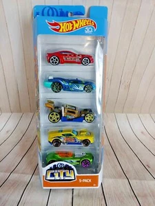Fantastic Hot Wheels City 5 Pack Collectible New / Sealed. - Picture 1 of 5
