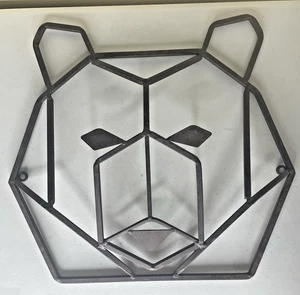 Cabeza de oso de metal para colgar en la pared arte cabina de caza deportes marrón óxido - Imagen 1 de 6