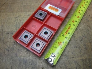 3 SANDVIK 880-09 06 W10H-P-MS 2044 carbide drill inserts - Picture 1 of 9