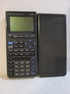 Texas Instruments TI-82 graphischer Taschenrechner mit Deckel - funktioniert - Bild 1 von 10