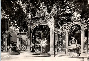Real Photo, Fontaine de Neptune, Nancy, France RPPC Postcard - Picture 1 of 2