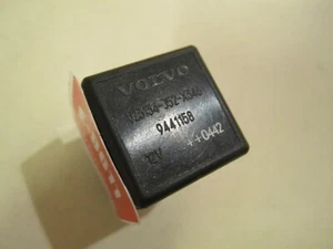 9441158 Volvo V70 2,4D 2006 relé - Imagen 1 de 2