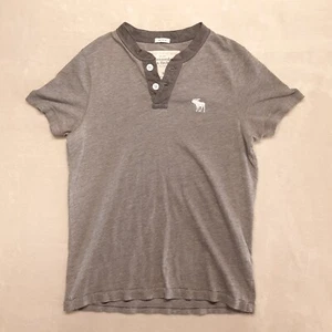Camiseta Henley de dos botones Abercrombie & Fitch Muscle para hombre talla S/gris/mezcla de algodón - Imagen 1 de 9
