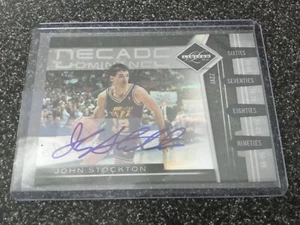 John Stockton 2010-11 Limited Decade Dominance Auto #’D 75/99 Autógrafo Jazz - Imagen 1 de 2