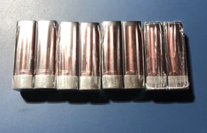 8 Pezzi Rossetto Maybelline # 940 Toccabile Taupe - Sigillato - Foto 1 di 2