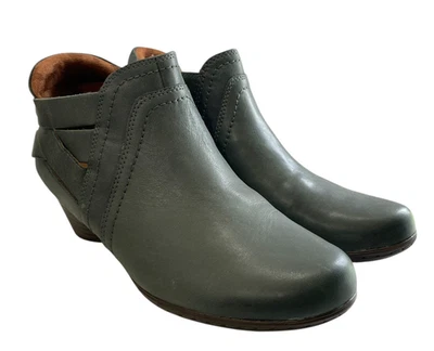 Cobb Hill Leather Ankle Booties Womens 6W Gray Zip Round Toe Block Heel Comfort - Image 1 of 4