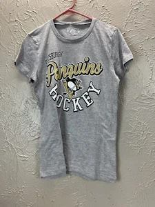 G-III 4her Pittsburgh Penguins Women's First Down crew Neck T-Shirt Size Large - Picture 1 of 3