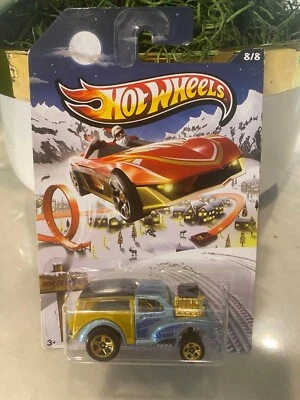 2013 Hot Wheels Walmart Holiday Hot Rods 8/8 MORRIS WAGON Blu/Oliva Con Oro 5 Sp - Immagine 1 di 2