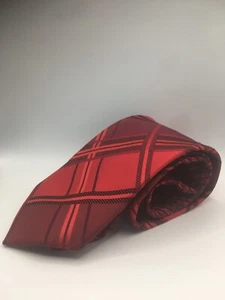 Steven Land Big Knot Red and Bungundy Geometric Triangle Men's Tie. - Picture 1 of 4