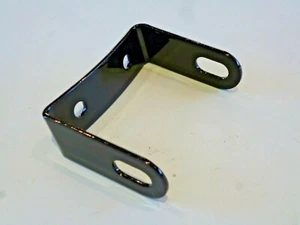 83-2796 1976+ TRIUMPH T140 TR7 REAR MUDGUARD FENDER LOWER MOUNTING BRACKET UK - Picture 1 of 3