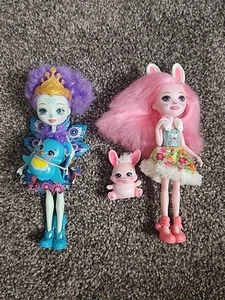 Mattel Enchantimals Puppen und Tiere Konvolut 2 Figuren Hase Pfau - Bild 1 von 11