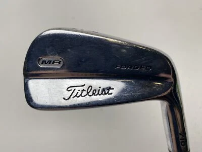 Rifle de precisión Titleist 710 MB Single 6 Iron 7,0 agarre extra rígido diestro mediano Foto 1 de 4