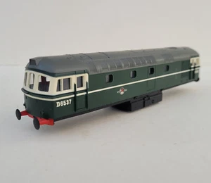Hornby OO Gauge Class 33 Diesel Locomotive Body and Underframe Only - Picture 1 of 3