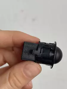 2014-2019 MERCEDES CLA250 W117 FRONT DASH DASHBOARD SUNLOAD LIGHT SENSOR OEM - Picture 1 of 4