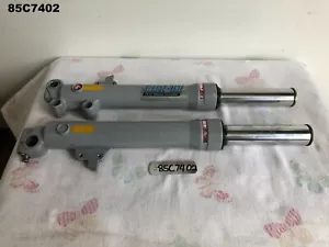 GILERA VXR 200 RUNNER 2004 BOTTOM FORKS GENUINE OEM LOT85 85C7402 - Picture 1 of 12