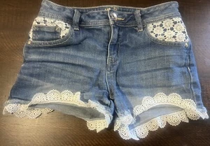 Justice girls jean shorts size 14R White Lace Trim - Picture 1 of 3