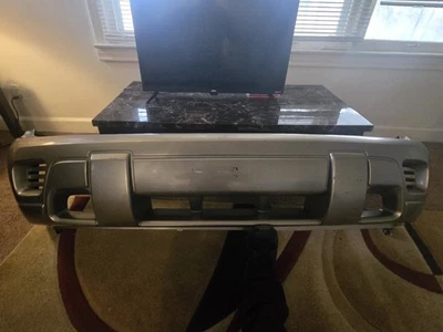 Parachoques delantero Trailblazer Foto 1 de 4