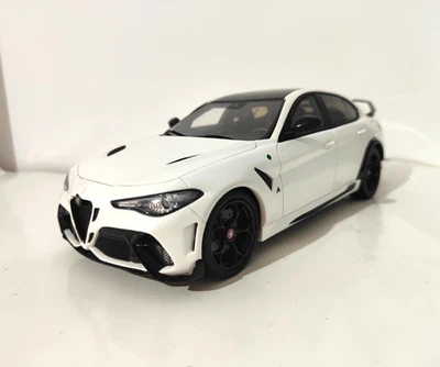 1:18 Alfa Romeo Giulia GTAm Ottomobile Bianco Trofeo OT990 - Immagine 1 di 4