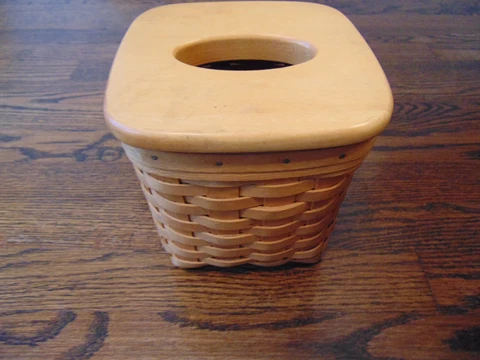 LONGABERGER WOODCRAFTS TISSUE BOX 1998 Cover