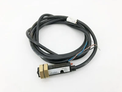 Eaton 13100A6513 Retro Reflective Sensor 24" Range 20-264 VAC 15-30VDC - Image 1 of 4