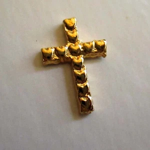 NOS NWOT TINY Goldtone 6/8" Heart Love Crucifix Cross True Vtg 70s pin pinback - Picture 1 of 2