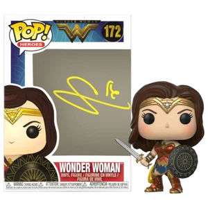 Gal Gadot handsignierte 2017 Wonder Woman Pop Vinyl Figur #172 * Gewölbt - Bild 1 von 2