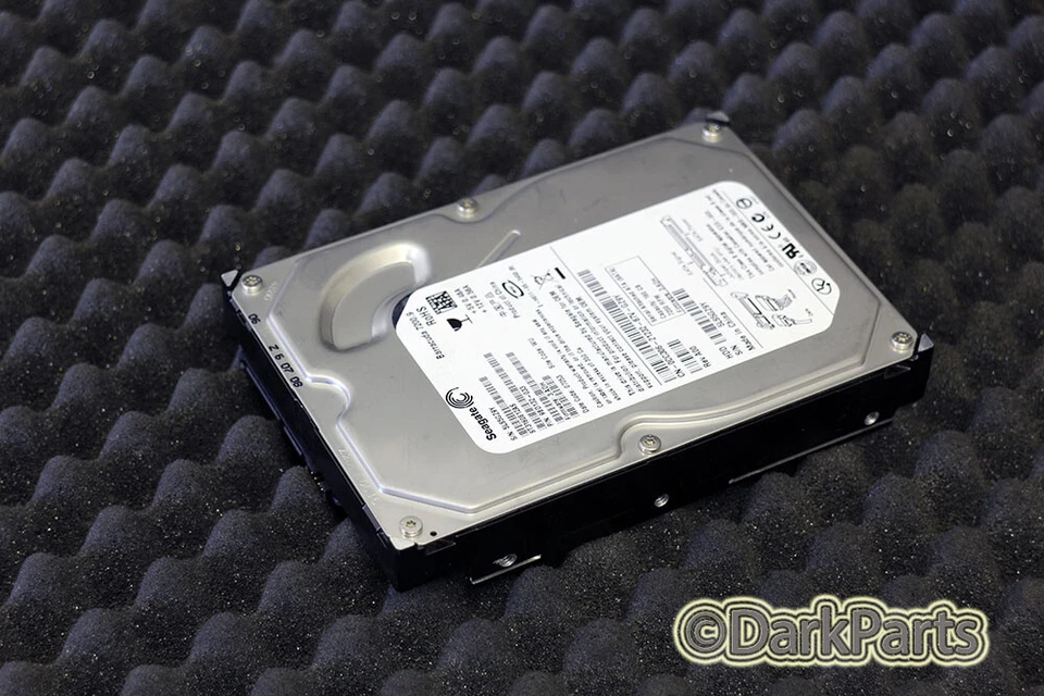 Seagate ST3160812AS 9BD132-033 Barracuda 7200.9 160GB SATA Disk Drive Dell CC306 - Image 1 of 1