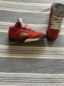 Jordan 5 Retro Raging Bull Red (GS) - Picture 1 of 10