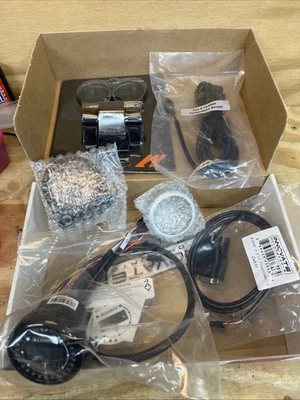 Innovate MTX-D Digital Dual Function Gauge Water Temperature & Battery Voltage - Image 1 of 4