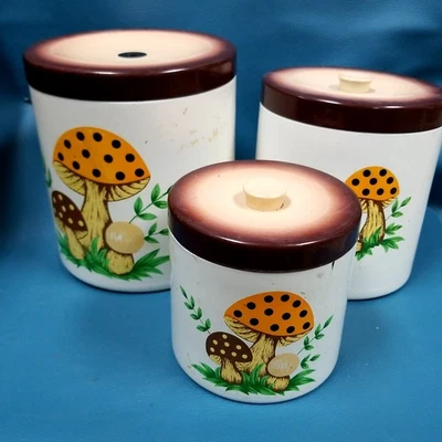 VTG Merry Mushroom Kitchen Canister Set 1977 Sears Roebuck Japan Hard Plastic  - Image 1 of 4