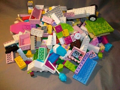 2 POUND OF LEGO FRIENDS PIECES BULK MIXED BRICKS LOT + FREE FRIEND GIRL MINIFIG - Image 1 of 4
