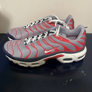 Nike Air Max Plus USA Grey Mens Size 9.5 Casual Shoes DB0682-003 White Red - Picture 1 of 6