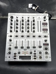Mixer DJ professionale 5 canali Behringer DJX700 USATO - funzionante - Foto 1 di 9