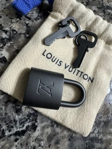Louis Vuitton Black Lock and Key Set Matte Metal - New - Rare - Ships Same Day! - Picture 1 of 6