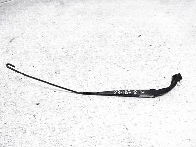 Brazo limpiaparabrisas pasajero delantero derecho Acura RSX 2002-2006 76610-S6M-A01 Foto 1 de 4