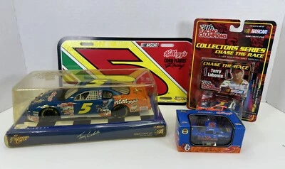 Terry Labonte Lot 1/24 Looney Tunes Winners Circle 1/64 Racing Champion Revell - Image 1 of 4
