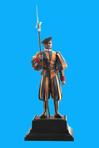 ICM 16002 - 1:16 - Vatikanische Schweizer Fusswache - Kunststoff Modell Figur Kit - Bild 1 von 11