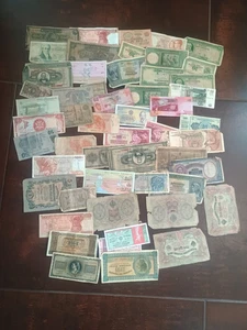 LOT 52 Banknote !!!!!!!!!12 - Picture 1 of 1