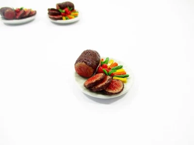 Dolls House Miniature Thanksgiving Food 3.5cm Roast Beef Steak Supply 10655 - Image 1 of 4