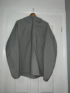 uniqlo blocktech parka 3d cut Light Grey Size Medium Men’s - Picture 1 of 3