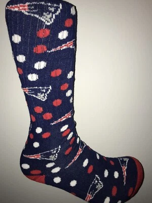 NUEVOS PATRIOTAS DE INGLATERRA NFL FÚTBOL LOGO LUNARES CALCETINES HASTA LA RODILLA PARA MUJER Q Foto 1 de 2